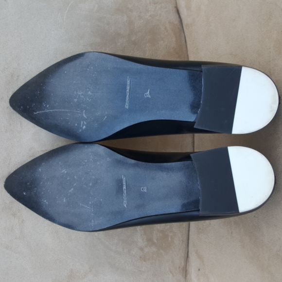 Everlane Black and White Flats - Picture 5 of 8